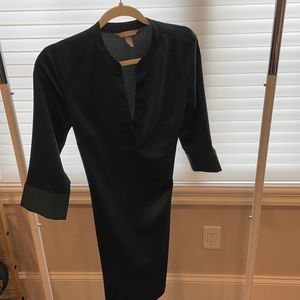 Emerald green silk like mid sleeve dress